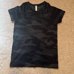 Athleta Momentum Seamless Short-Sleeve Top